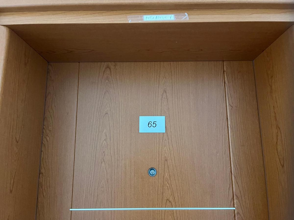 Apartman Maja 塞尔瑟 外观 照片